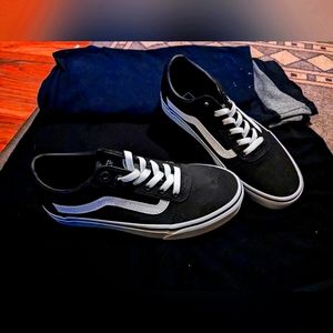 Vans (Womens)